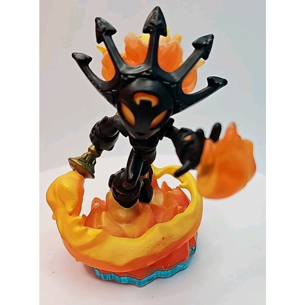Skylanders SwapForce Smolderdash Figure Model 84810888 Fire Activision Blue Base